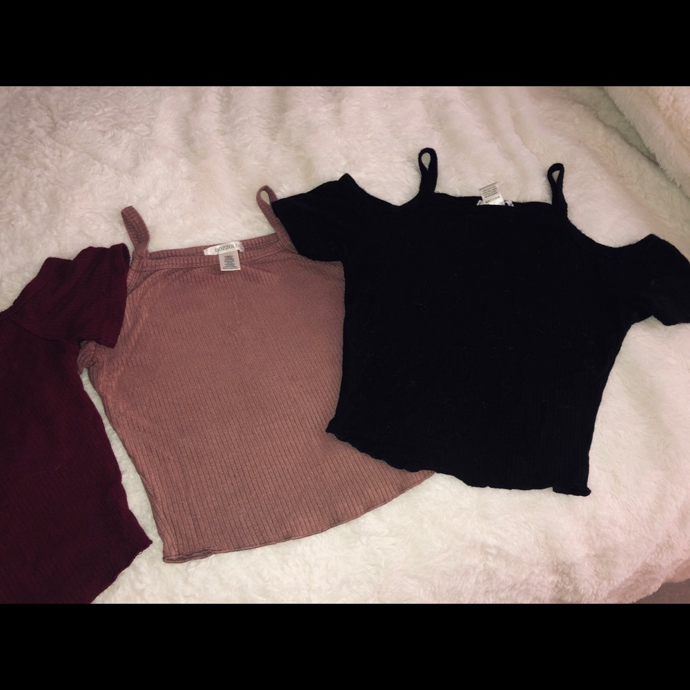 3 crop tops pink red and black